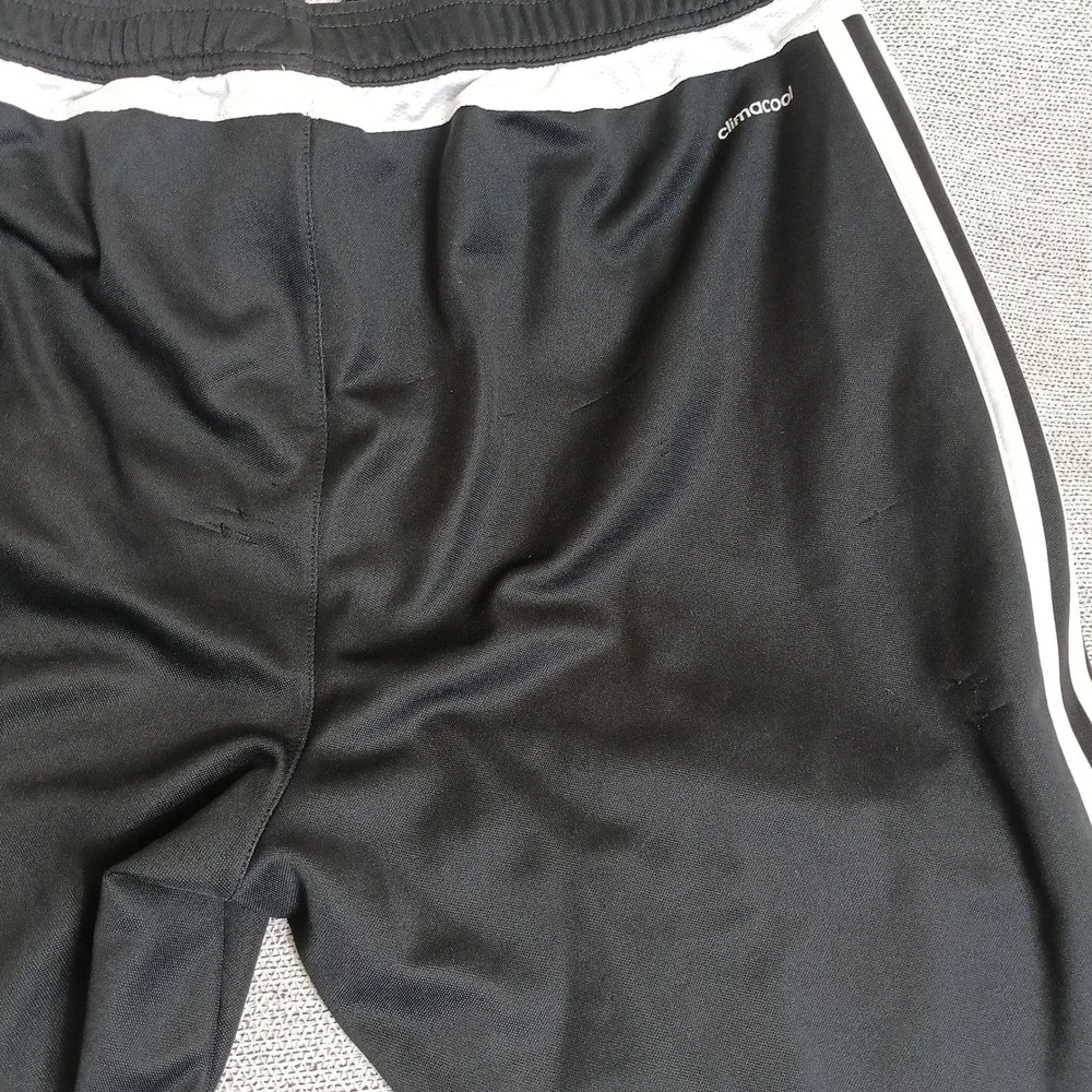 adidas classic tiro